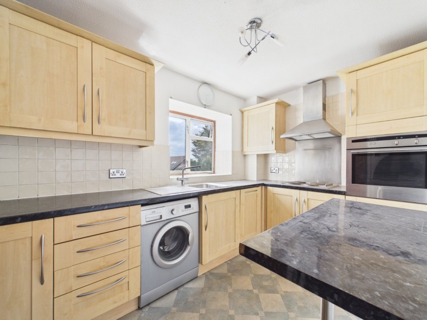 Images for Staines-upon-Thames, Surrey EAID:2640919782 BID:STL