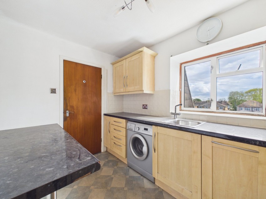 Images for Staines-upon-Thames, Surrey EAID:2640919782 BID:STL