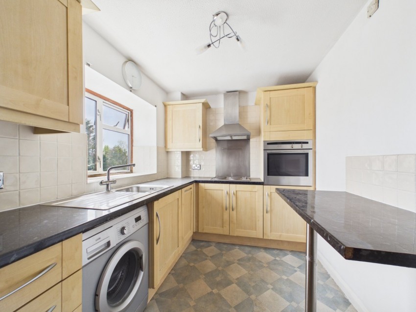 Images for Staines-upon-Thames, Surrey EAID:2640919782 BID:STL