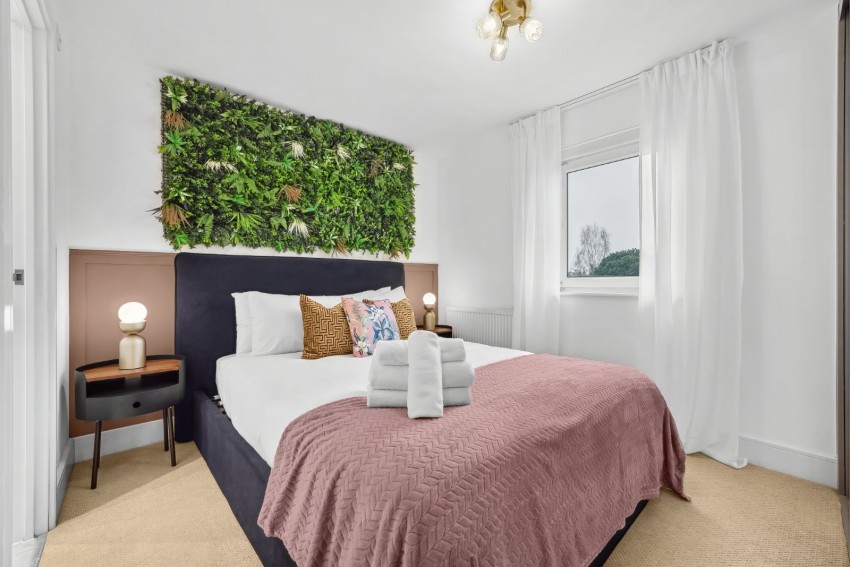 Images for Clarence Road, Windsor EAID:2640919782 BID:WIL