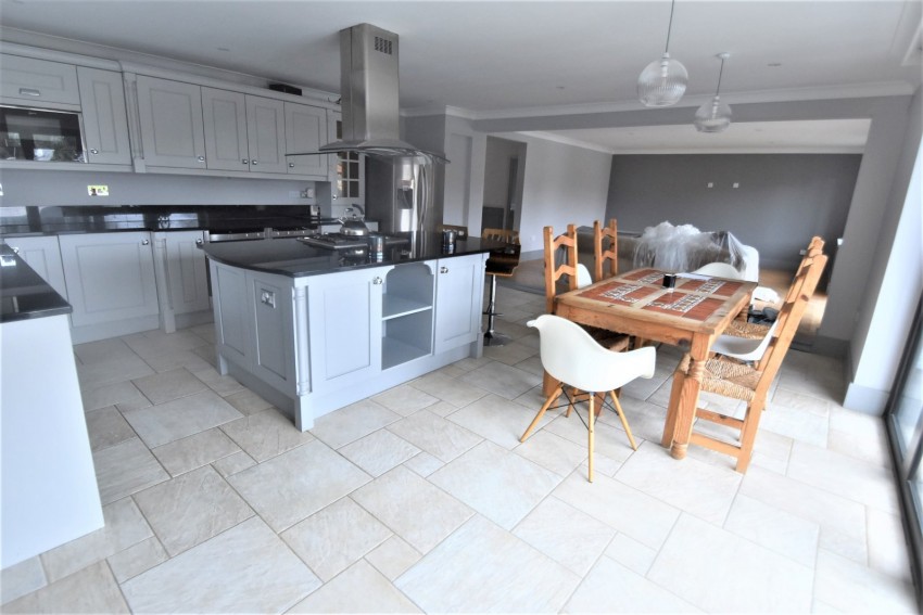 Images for Old Windsor EAID:2640919782 BID:WIL