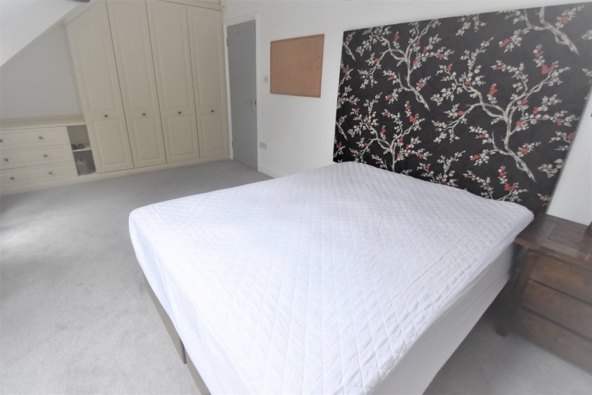 Images for Old Windsor EAID:2640919782 BID:WIL