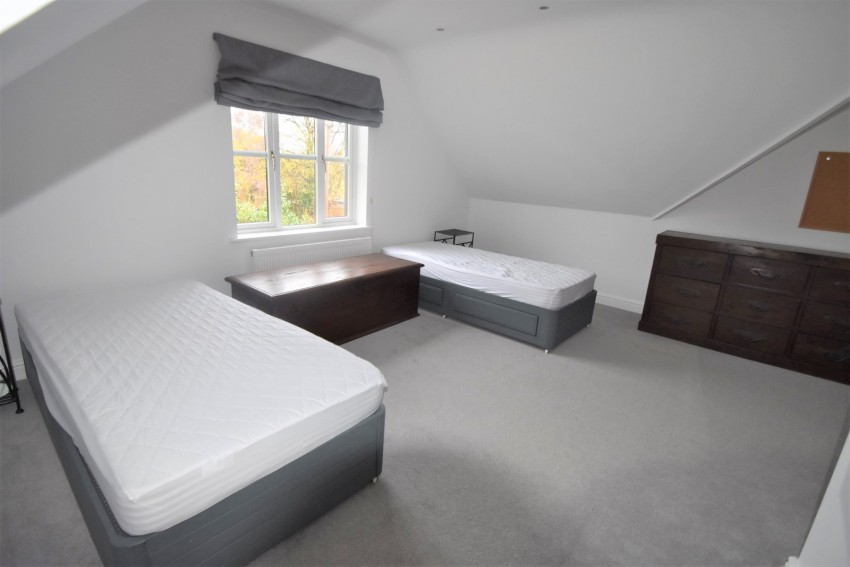 Images for Old Windsor EAID:2640919782 BID:WIL