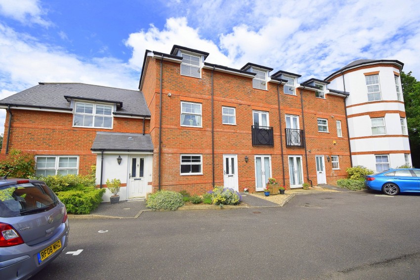 Images for Monkey Island Lane, Bray, Berkshire EAID:2640919782 BID:WIN