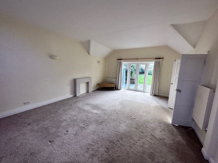 Images for Englefield Green, Surrey EAID:2640919782 BID:WIN