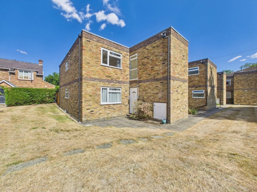 Images for Burfield Road, Old Windsor EAID:2640919782 BID:WIL