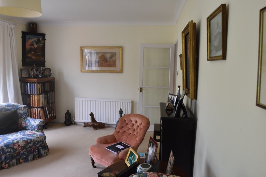 Images for Burfield Road, Old Windsor EAID:2640919782 BID:WIL