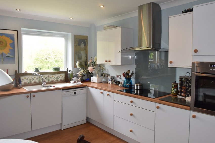 Images for Burfield Road, Old Windsor EAID:2640919782 BID:WIL