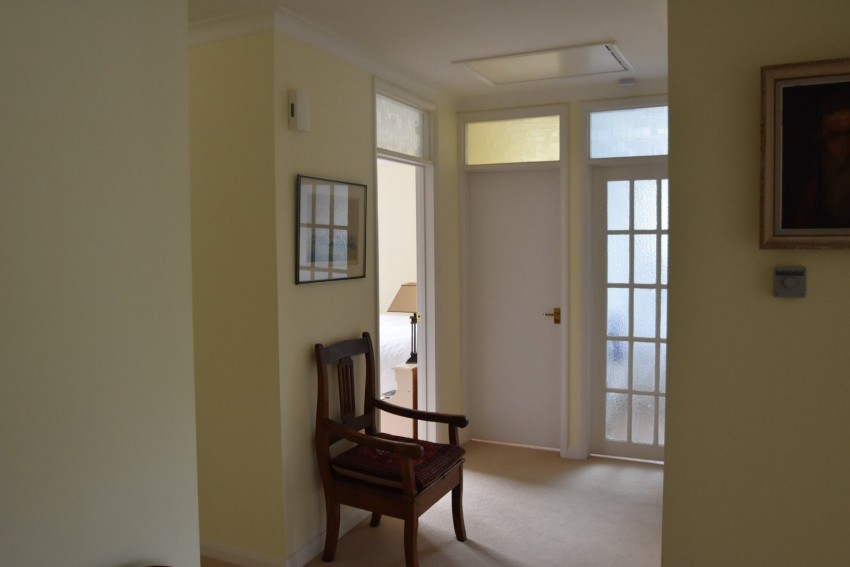 Images for Burfield Road, Old Windsor EAID:2640919782 BID:WIL