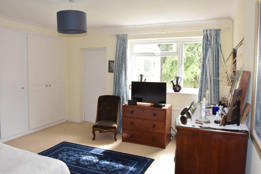 Images for Burfield Road, Old Windsor EAID:2640919782 BID:WIL