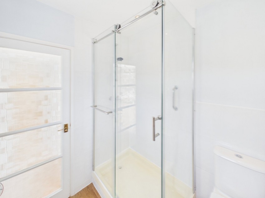 Images for Burfield Road, Old Windsor EAID:2640919782 BID:WIL