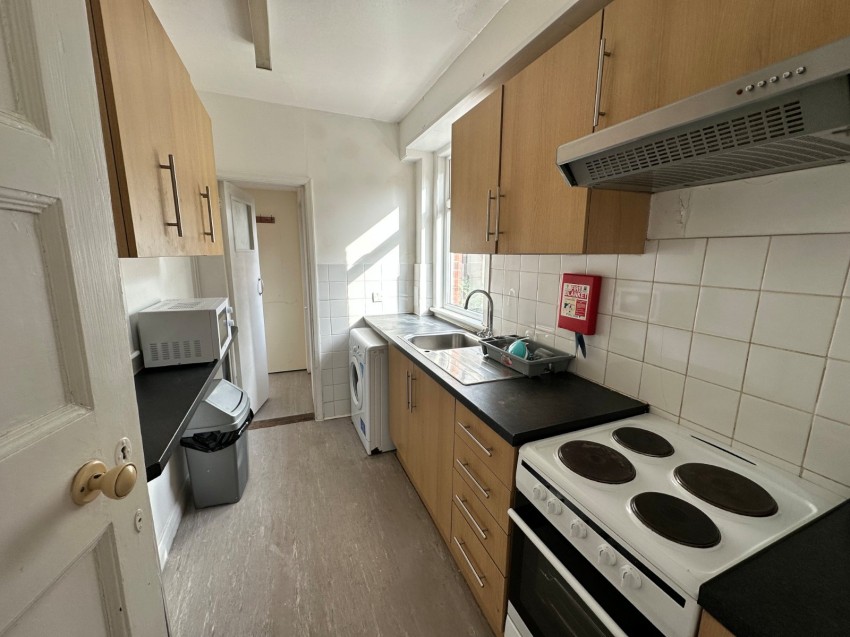 Images for Englefield Green, Surrey EAID:2640919782 BID:WIN