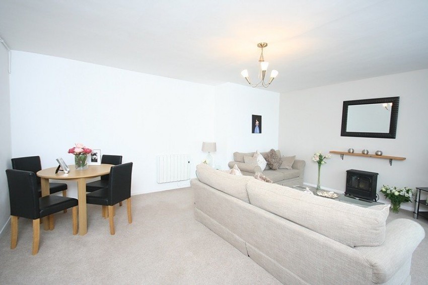 Images for Springfield Road, Windsor, Berkshire EAID:2640919782 BID:WIN