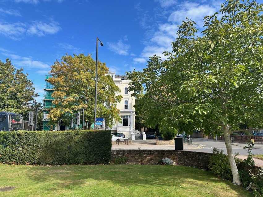 Images for Windsor, Berkshire EAID:2640919782 BID:WIN