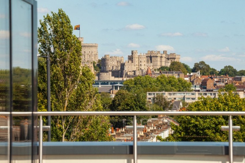 Images for Windsor, Berkshire EAID:2640919782 BID:WIN