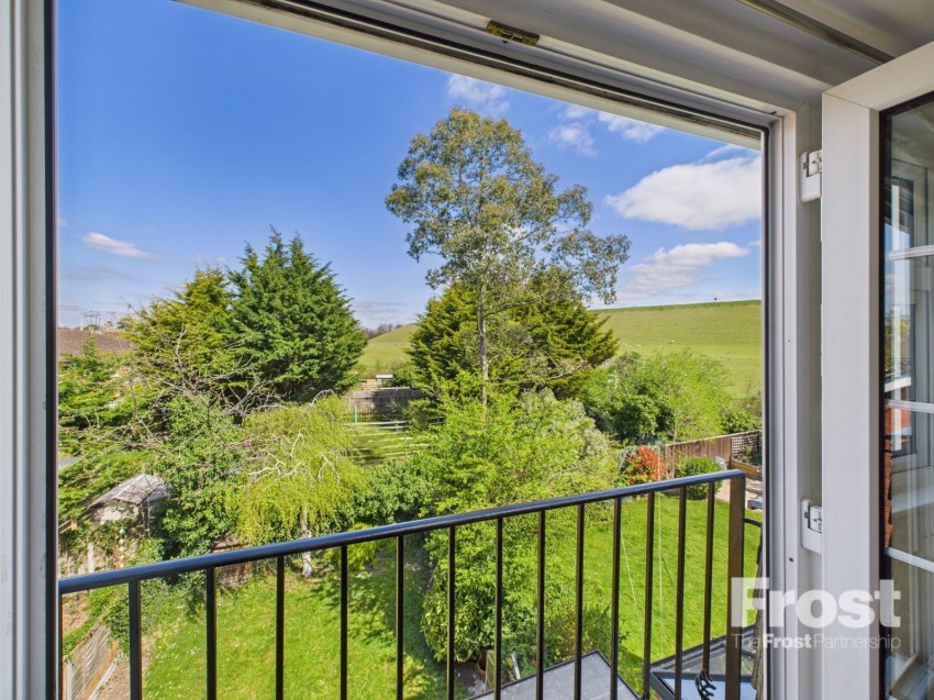 Images for Datchet, Berkshire EAID:2640919782 BID:WIN