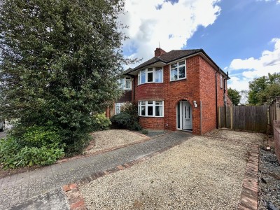 Eton Wick, Windsor, Berkshire - EAID:2640919782, BID:WIN