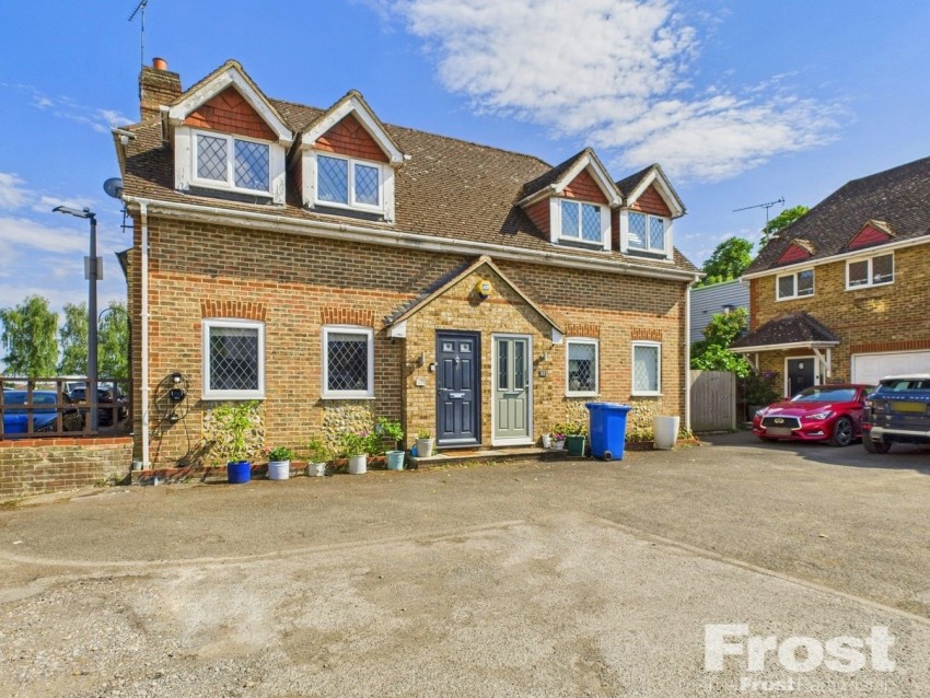 Images for Datchet, Berkshire EAID:2640919782 BID:WIN
