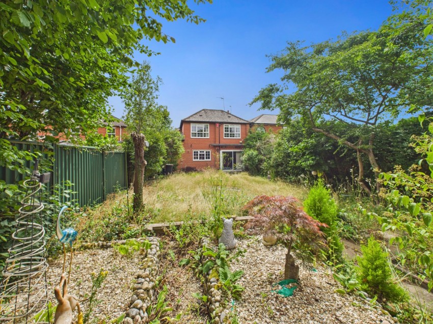 Images for Englefield Green, Egham, Surrey EAID:2640919782 BID:WIN