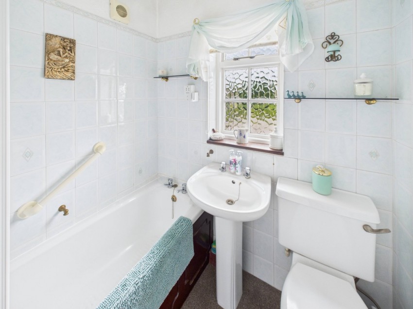 Images for Eton Wick, Berkshire EAID:2640919782 BID:WIN