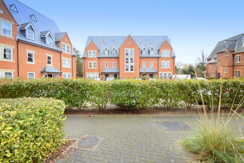 Images for Windsor, Berkshire EAID:2640919782 BID:WIN