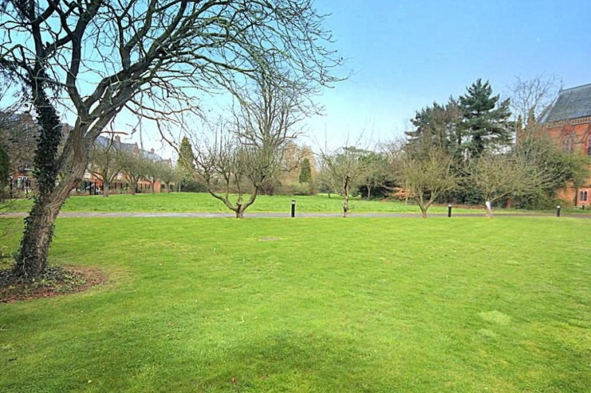 Images for Windsor, Berkshire EAID:2640919782 BID:WIN