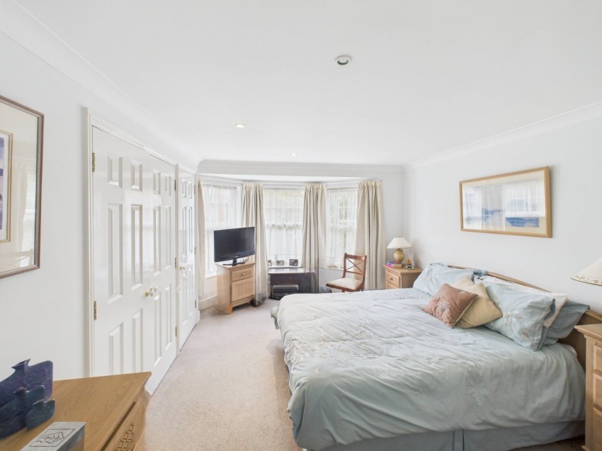 Images for Windsor, Berkshire EAID:2640919782 BID:WIN