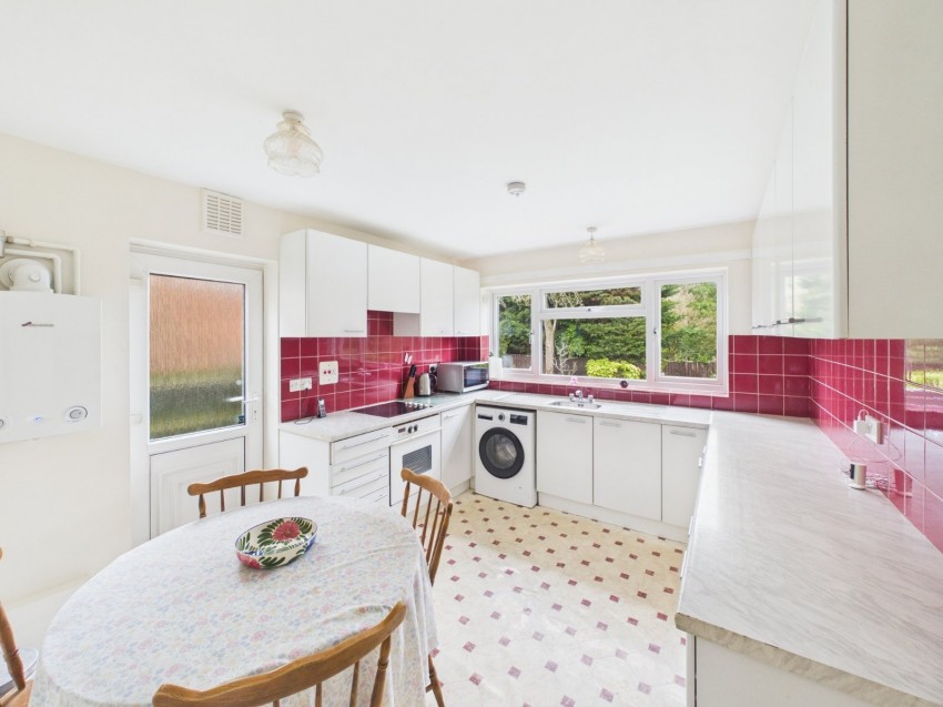 Images for Datchet, Berkshire EAID:2640919782 BID:WIN