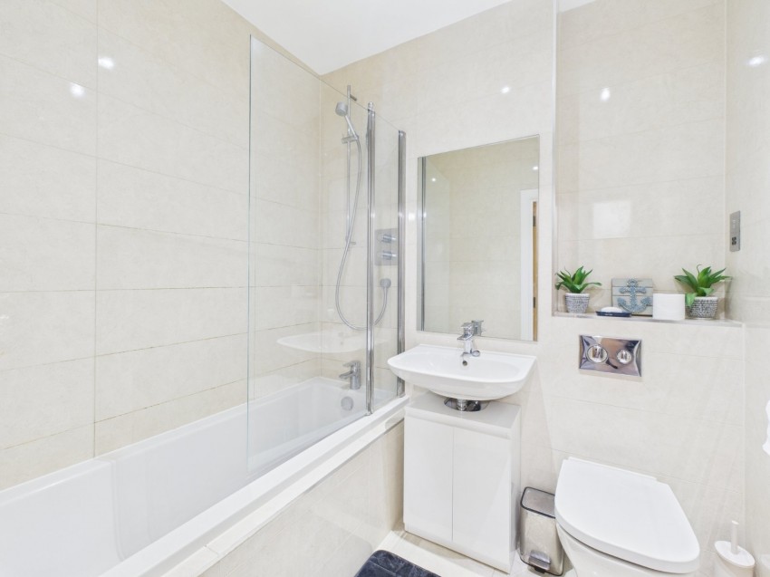 Images for Windsor, Berkshire EAID:2640919782 BID:WIN