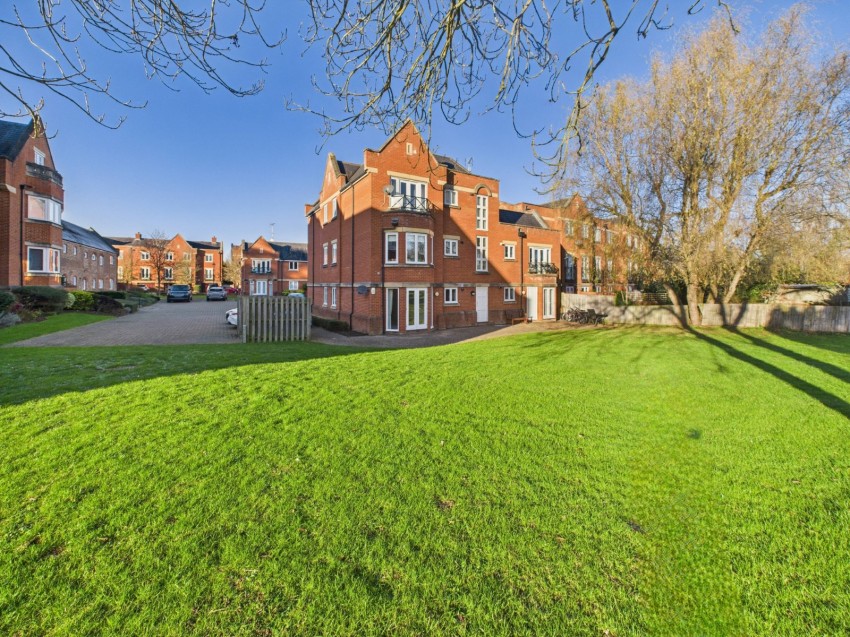 Images for Windsor, Berkshire EAID:2640919782 BID:WIN