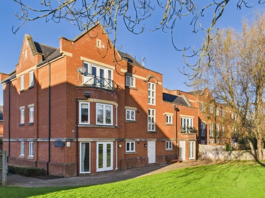 Images for Windsor, Berkshire EAID:2640919782 BID:WIN