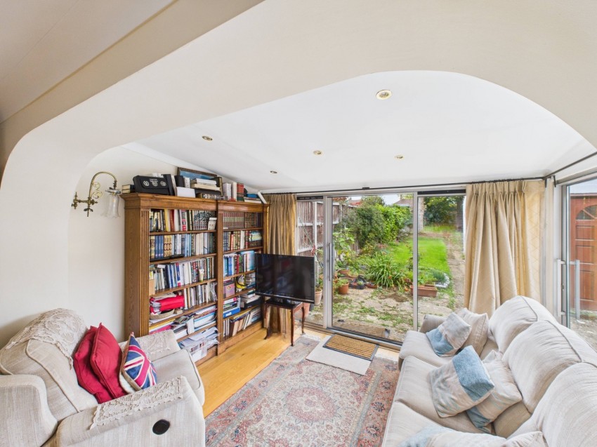 Images for Old Windsor, Berkshire EAID:2640919782 BID:WIN