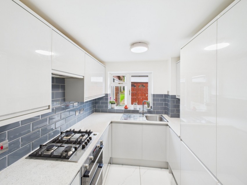 Images for Old Windsor, Berkshire EAID:2640919782 BID:WIN