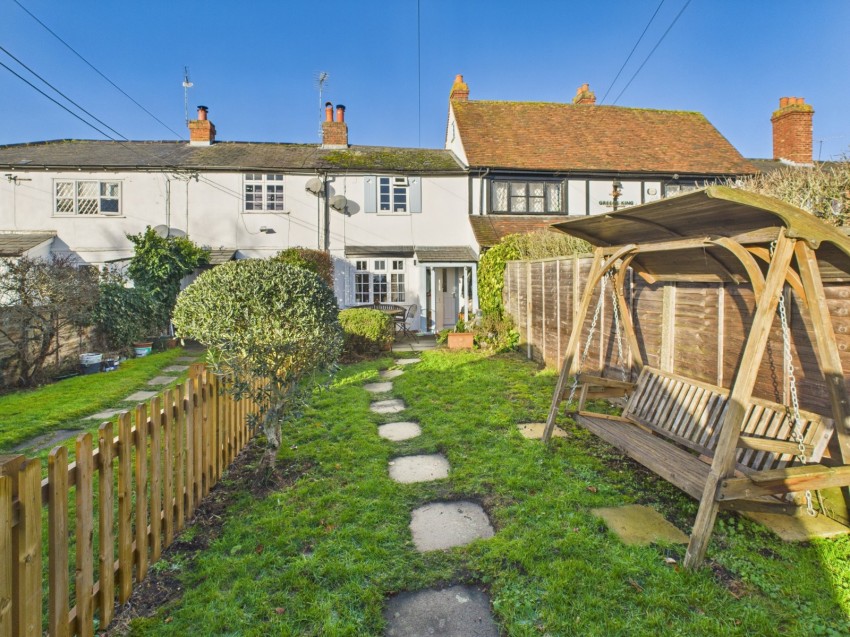 Images for Holyport, Maidenhead, Berkshire EAID:2640919782 BID:WIN