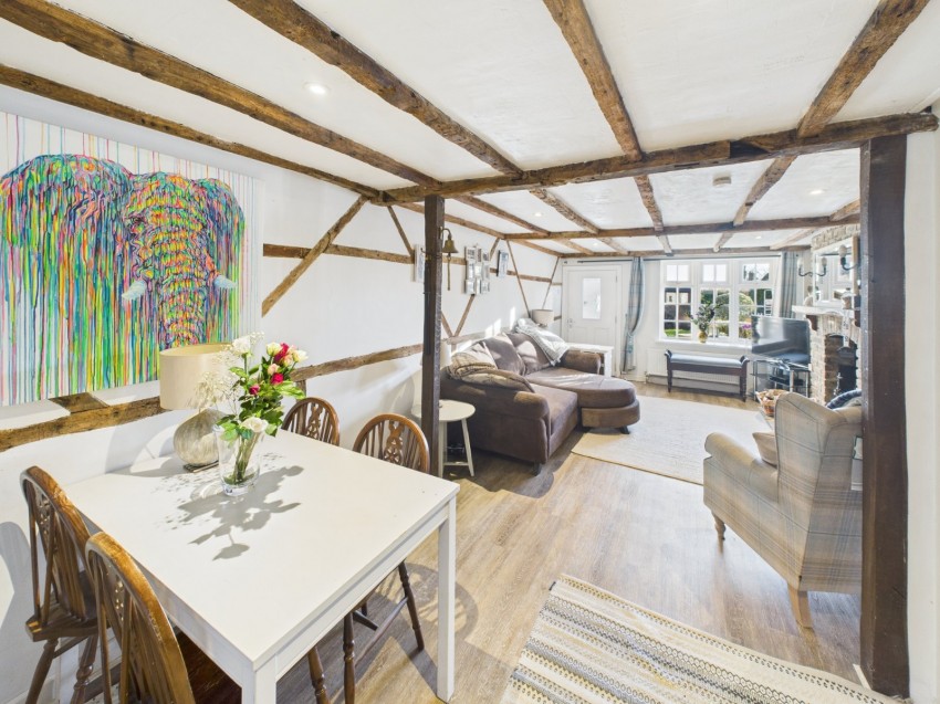 Images for Holyport, Maidenhead, Berkshire EAID:2640919782 BID:WIN