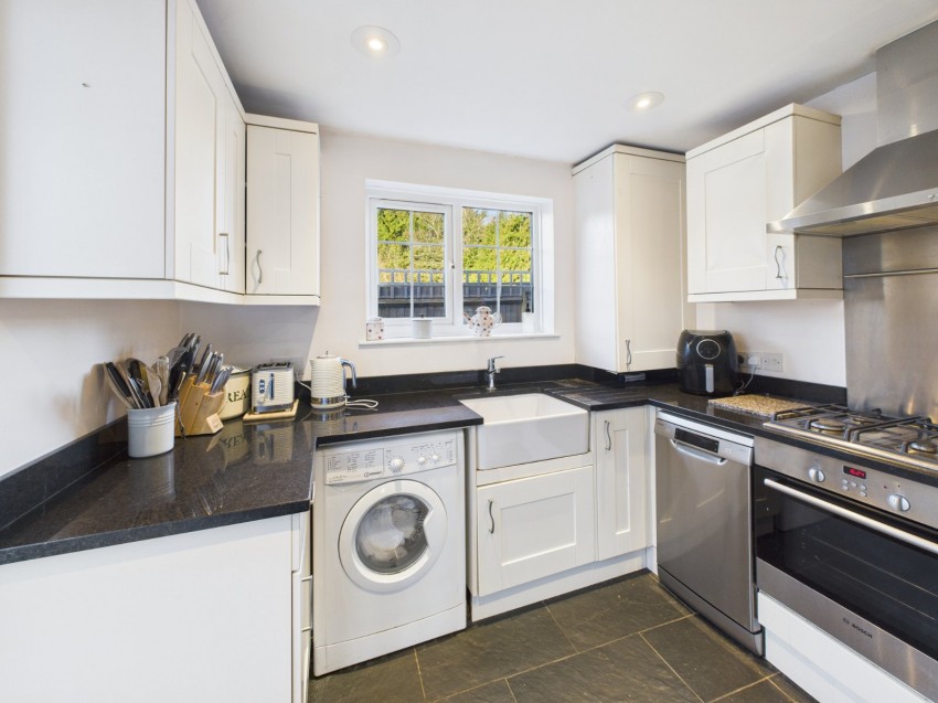 Images for Holyport, Maidenhead, Berkshire EAID:2640919782 BID:WIN