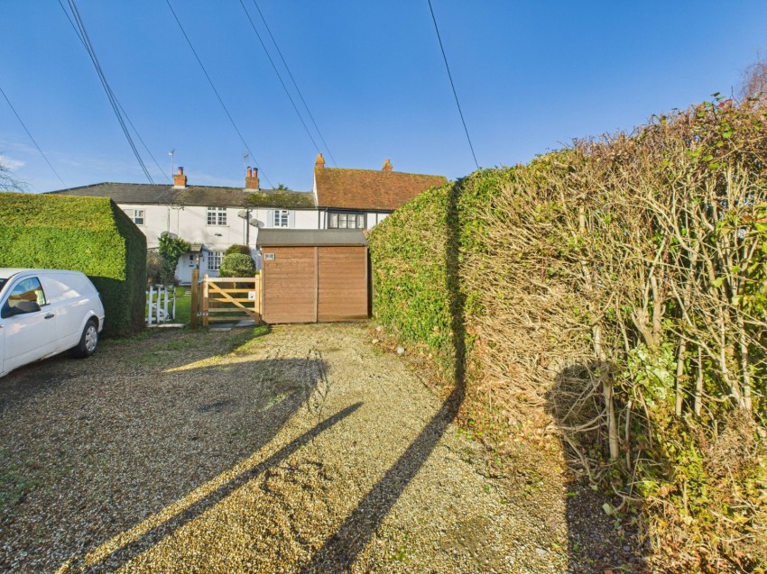 Images for Holyport, Maidenhead, Berkshire EAID:2640919782 BID:WIN