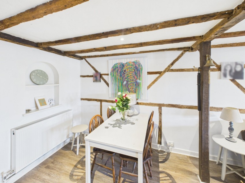 Images for Holyport, Maidenhead, Berkshire EAID:2640919782 BID:WIN