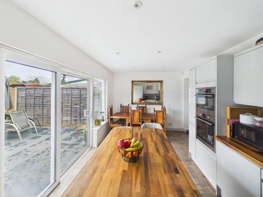 Images for Old Windsor, Berkshire EAID:2640919782 BID:WIN