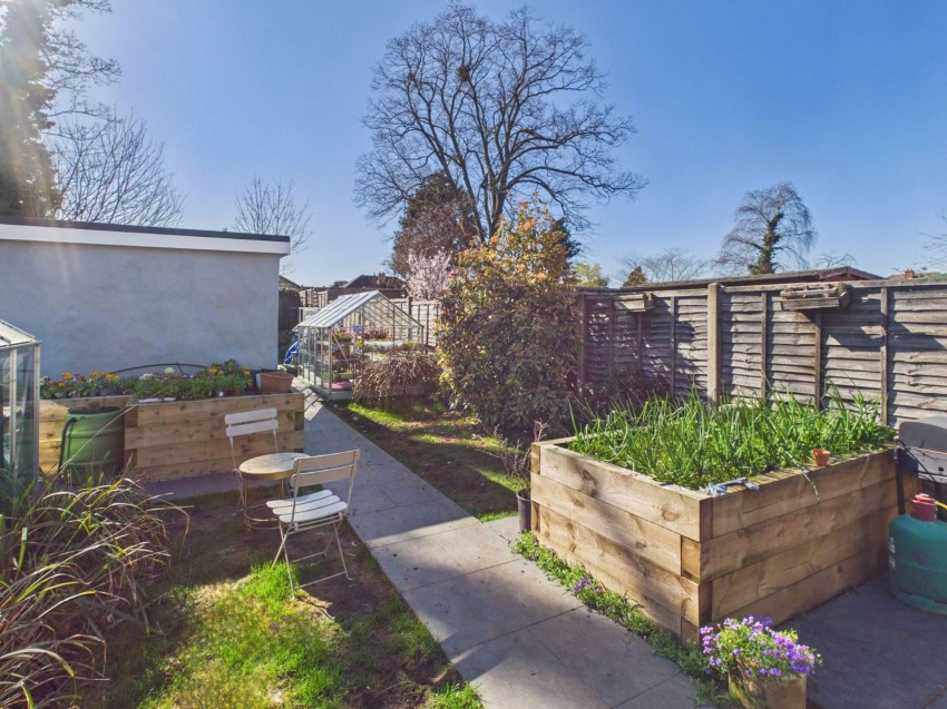 Images for Old Windsor, Berkshire EAID:2640919782 BID:WIN