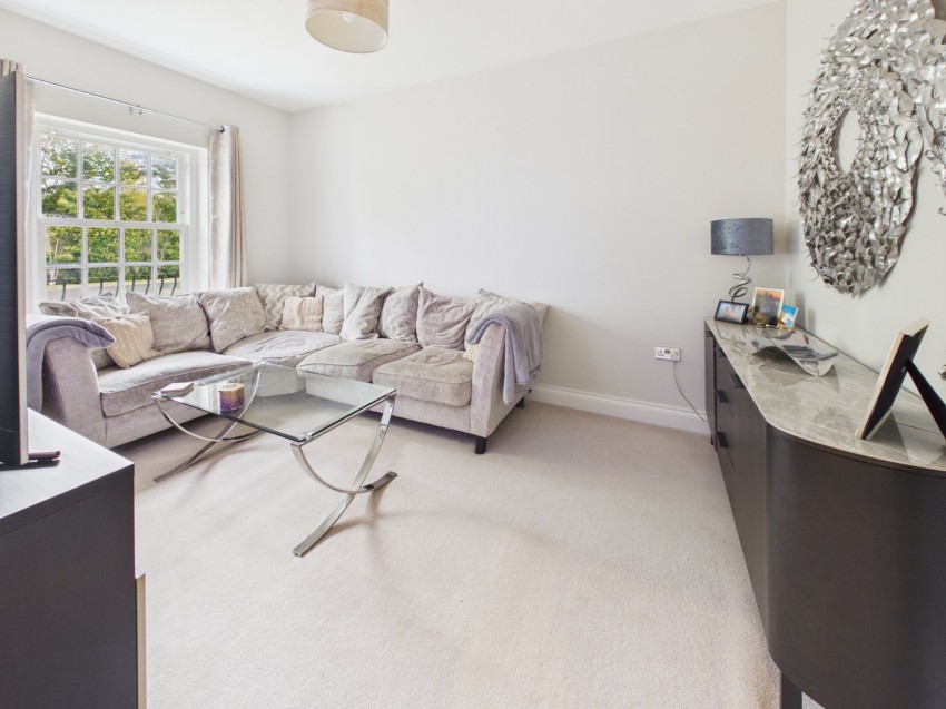 Images for Datchet, Berkshire EAID:2640919782 BID:WIN