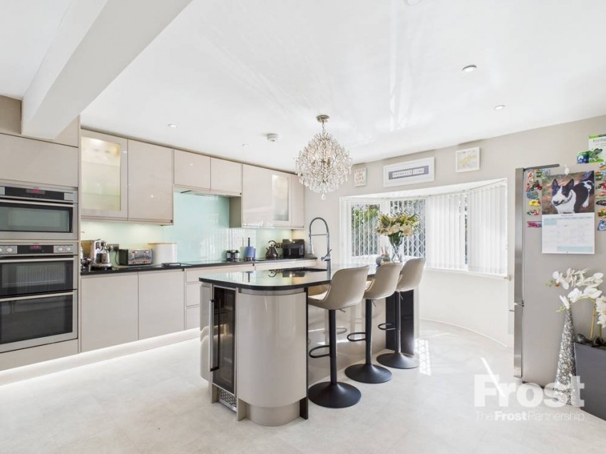 Images for Wraysbury, Berkshire EAID:2640919782 BID:WRA