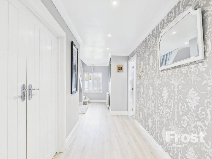Images for Wraysbury, Berkshire EAID:2640919782 BID:WRA