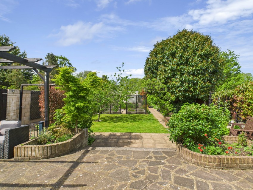 Images for Wraysbury, Berkshire EAID:2640919782 BID:WRA