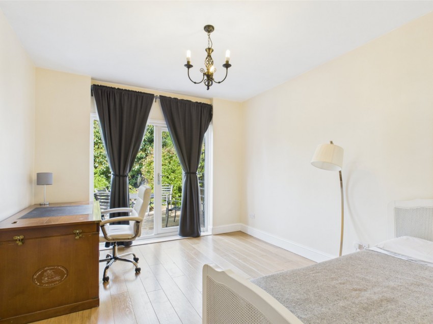 Images for Wraysbury, Berkshire EAID:2640919782 BID:WRA