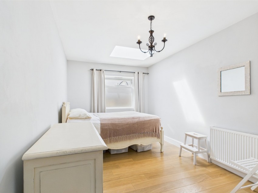 Images for Wraysbury, Berkshire EAID:2640919782 BID:WRA