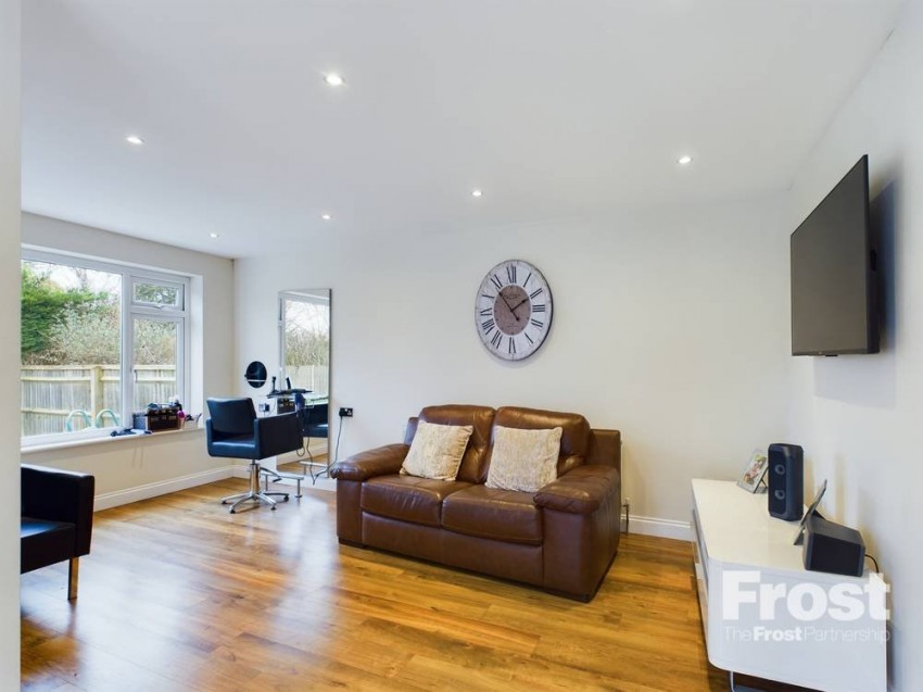 Images for Wraysbury, Berkshire EAID:2640919782 BID:WRA
