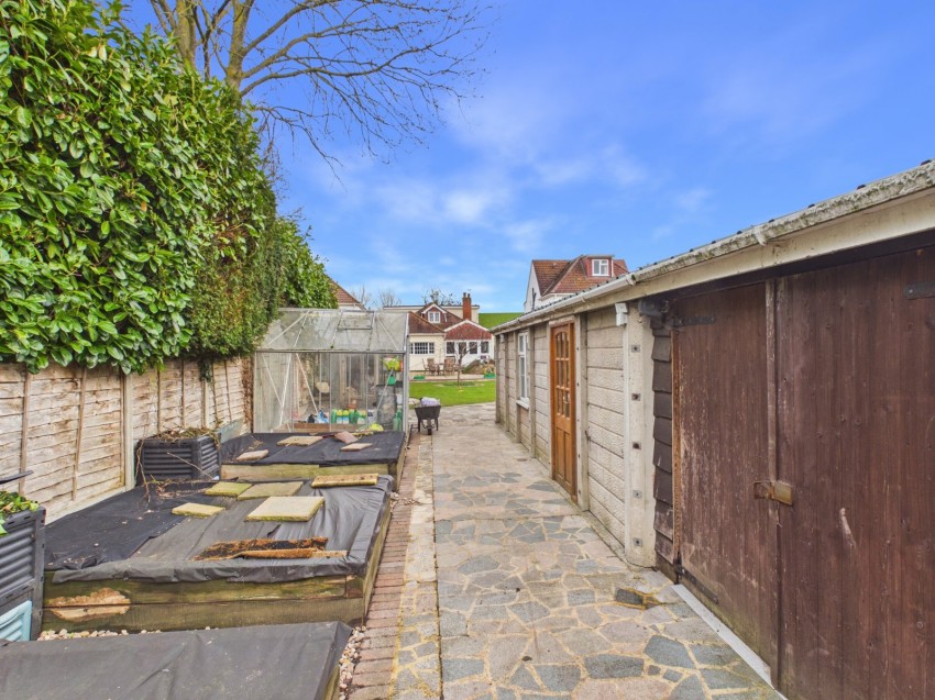 Images for Wraysbury, Berkshire EAID:2640919782 BID:WRA