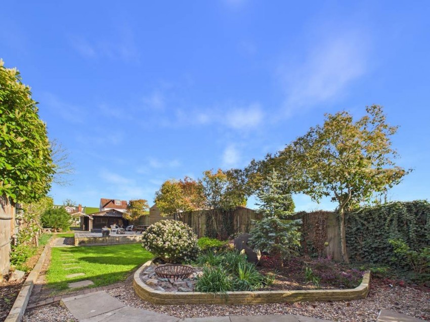 Images for Wraysbury, Berkshire EAID:2640919782 BID:WRA