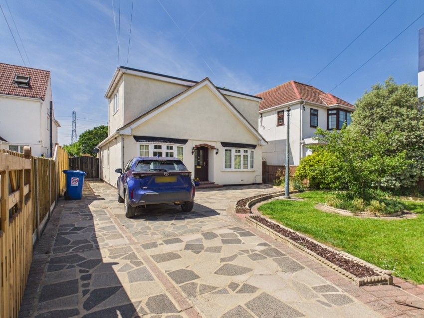 Images for Wraysbury, Berkshire EAID:2640919782 BID:WRA